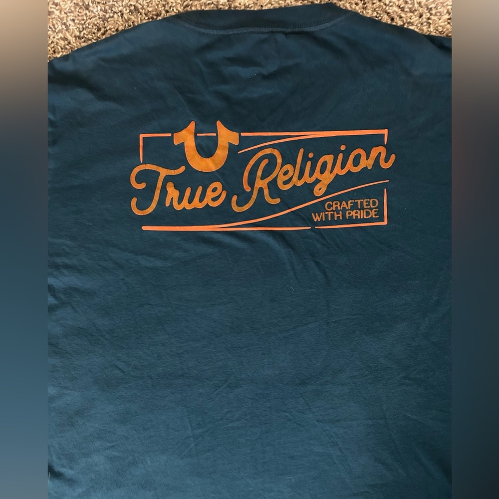 5/$25 True Religion men’s deep teal and orange t-shirt size XL - Picture 3 of 6